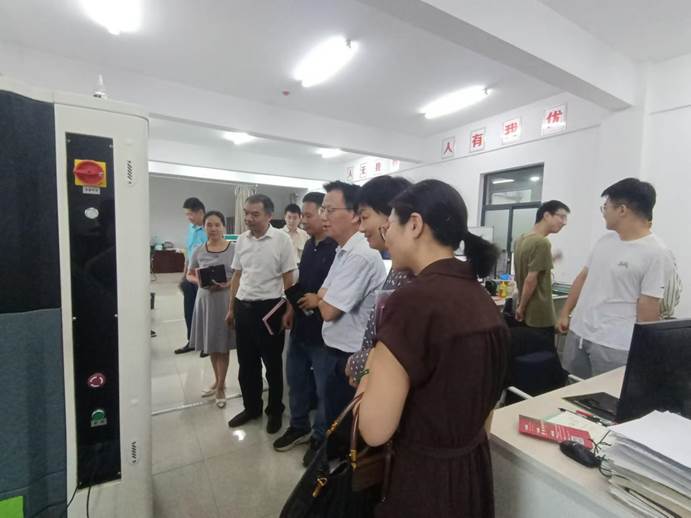 0e6b6d142a33cf82cc062e7ee363c09 0e6b6d142a33cf82cc062e7ee363c09